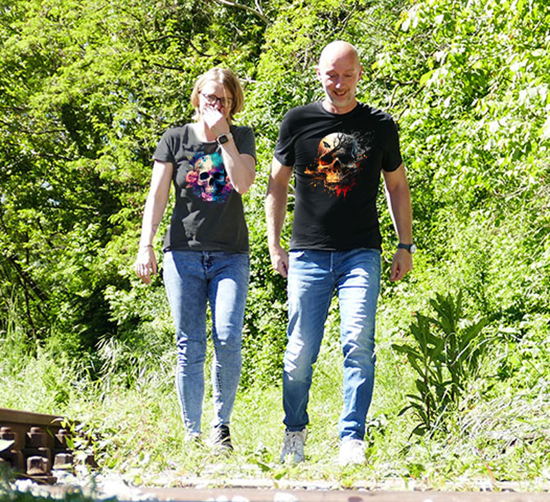 Martin Mörth und Victoria Mörth - VerschenkeFreude Gewinnspiel